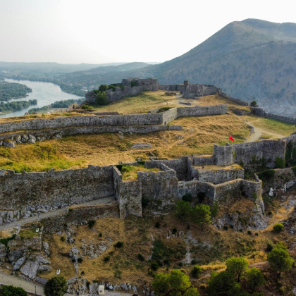  Rozafa Castle, Albania